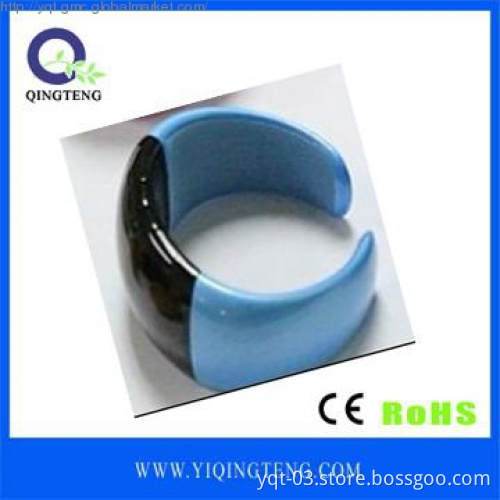 2013 fashion lady bluetooth bracelet with caller ID and vibrating